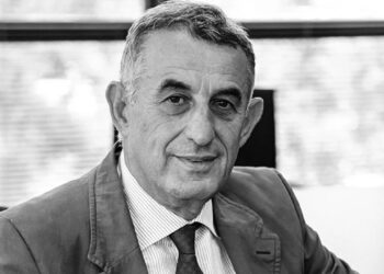 Κώστας Αποστολίδης: Έφυγε από τη ζωή ο πρόεδρος και ιδρυτής της ελληνικής εταιρείας Raycap