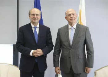 Χατζηδάκης: Ελλάδα και Κύπρος ξεπερνούν την οικονομική κρίση της τελευταίας δεκαετίας